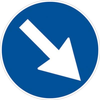 Cartello stradale Passaggio obbligatorio a destra